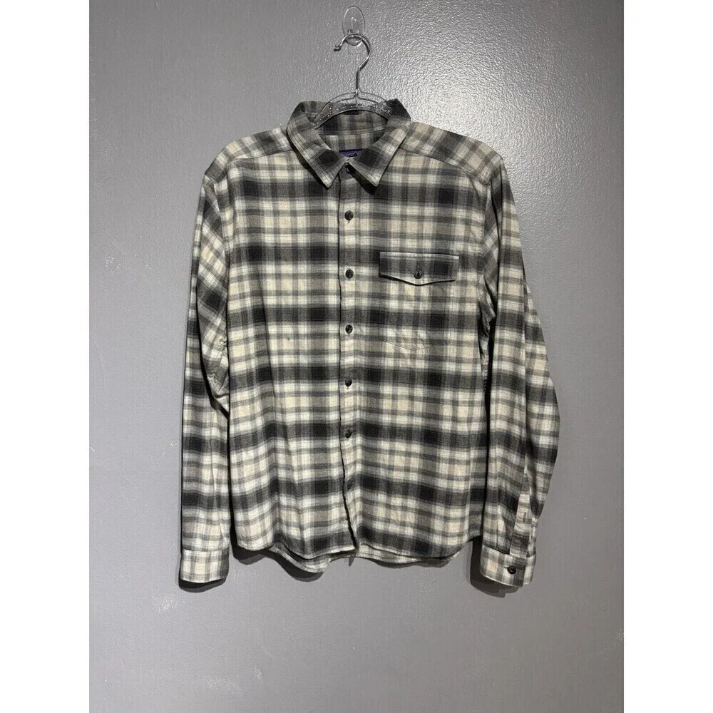 Patagonia Flannel Shirt Men S  GRAY COLOR  Lightweight Plaid 100% Organic Cotton